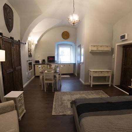 Ultra Central Medieval Apartment Kolozsvár Kültér fotó