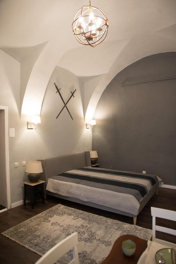 Ultra Central Medieval Apartment Kolozsvár Kültér fotó